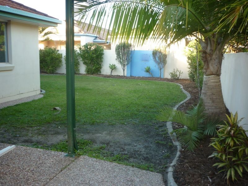 28 Cedarwood Crescent, Robina QLD 4226