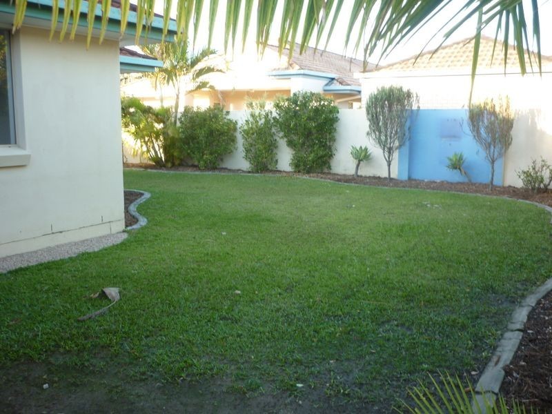 28 Cedarwood Crescent, Robina QLD 4226