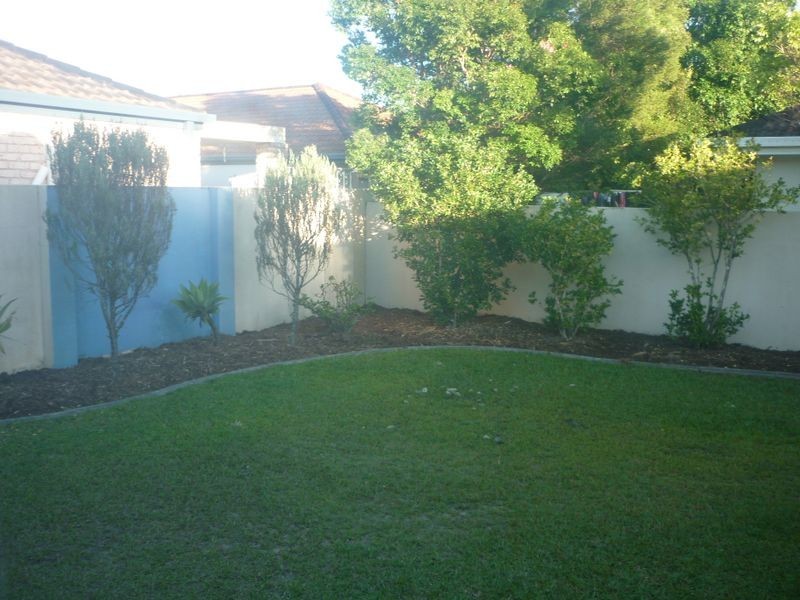 28 Cedarwood Crescent, Robina QLD 4226