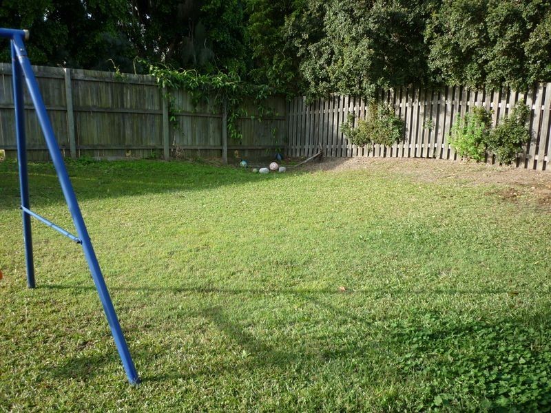 14 Queen Charlotte Court, Mudgeeraba QLD 4213