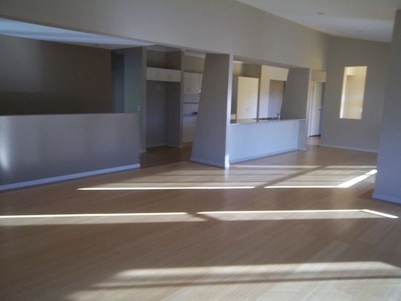 11 Molonglo Close, Reedy Creek QLD 4227