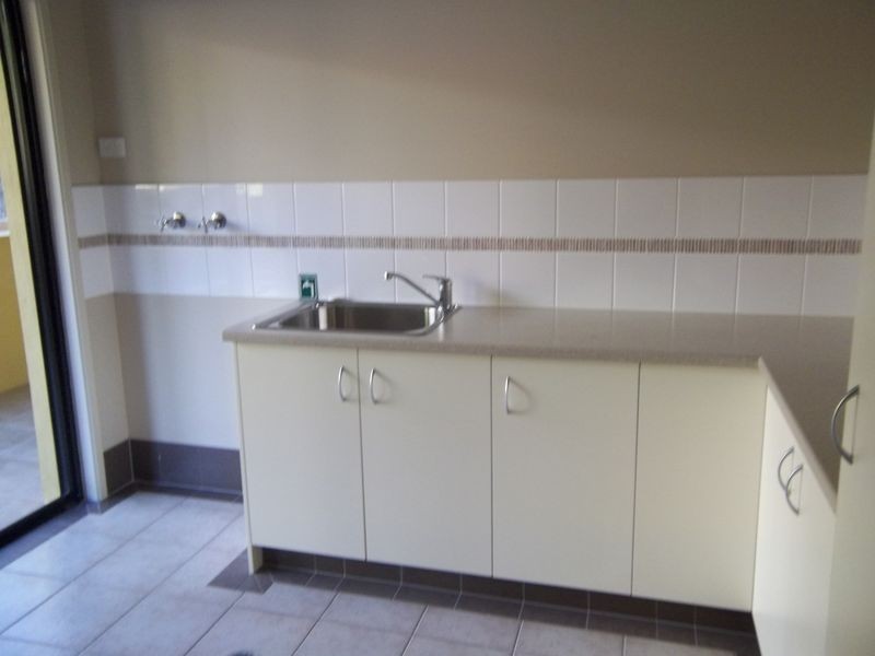 11 Molonglo Close, Reedy Creek QLD 4227