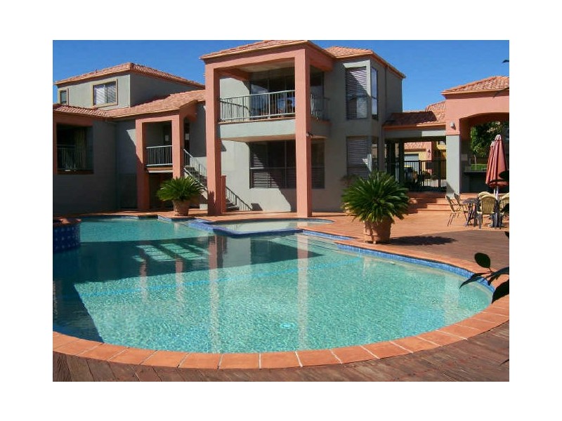 119/20 Fairway Drive, Clear Island Waters QLD 4226