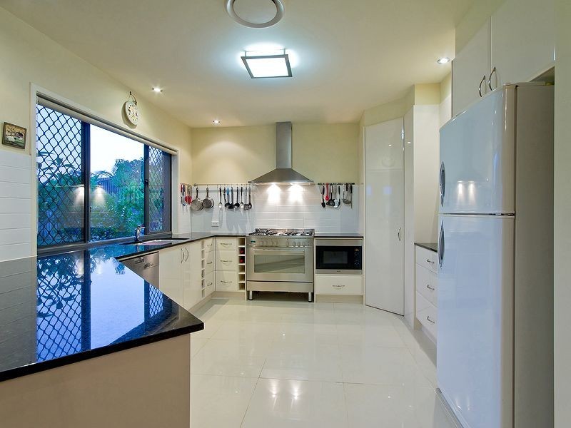 18 Wyangan Valley Way, Mudgeeraba QLD 4213