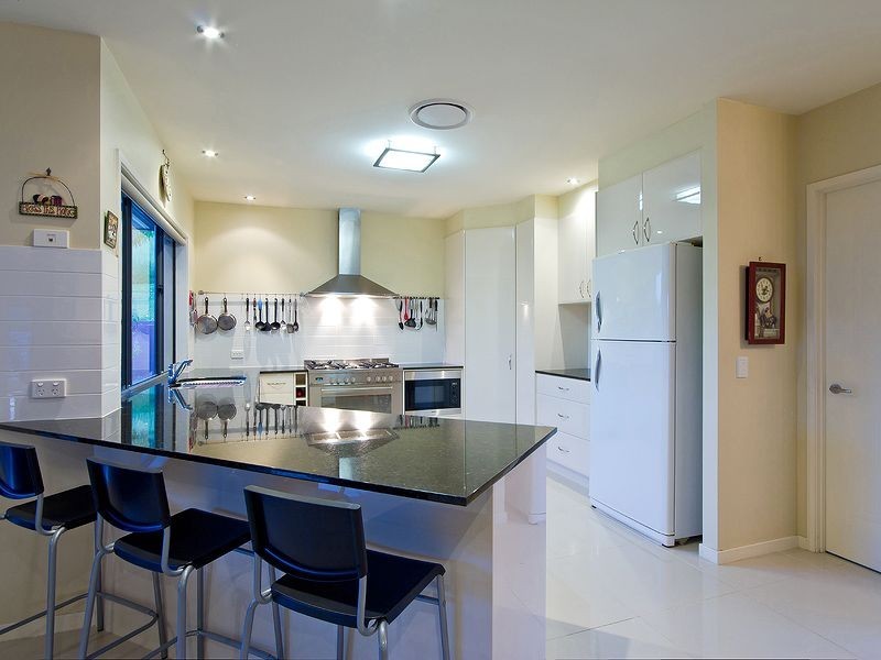 18 Wyangan Valley Way, Mudgeeraba QLD 4213