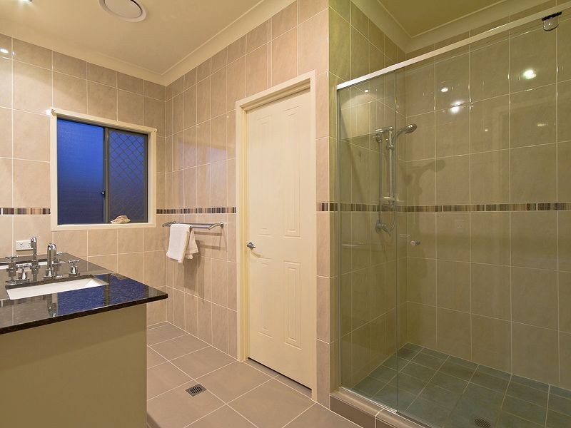 18 Wyangan Valley Way, Mudgeeraba QLD 4213