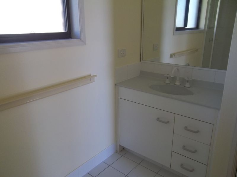 11/8 Sherwood Close, Mudgeeraba QLD 4213