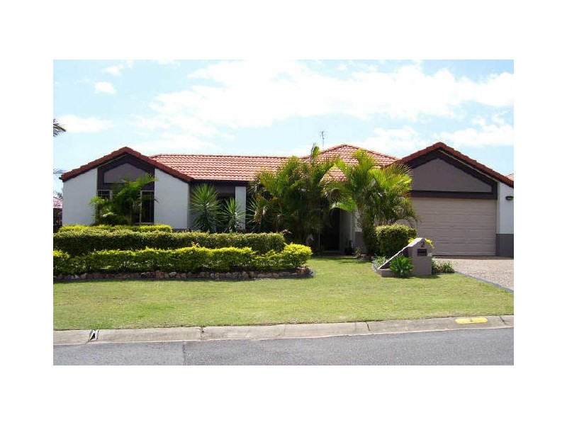 2 Bedford Crescent, Mudgeeraba QLD 4213