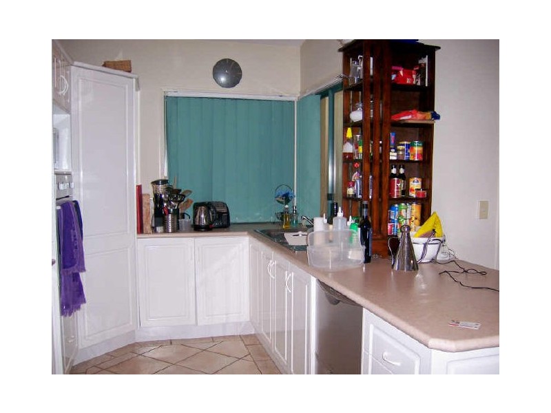 18 Highgate Lane, Robina QLD 4226