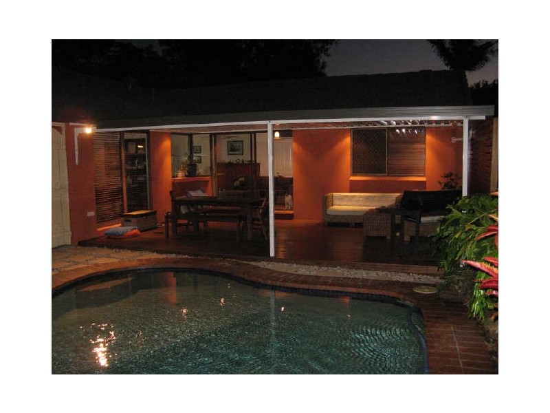 26 Murev Way, Carrara QLD 4211