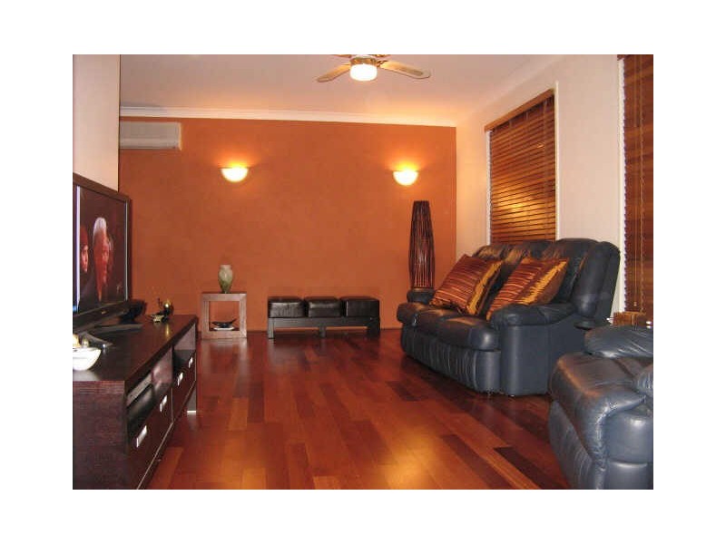 26 Murev Way, Carrara QLD 4211