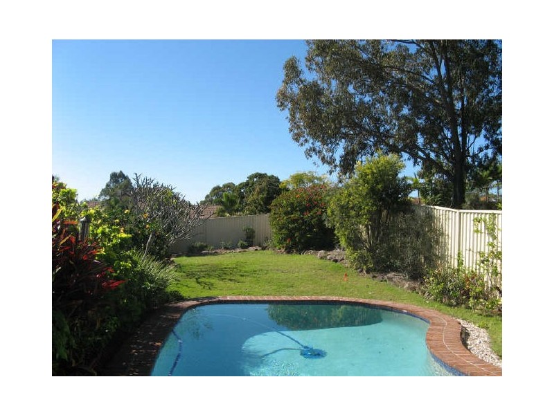 26 Murev Way, Carrara QLD 4211