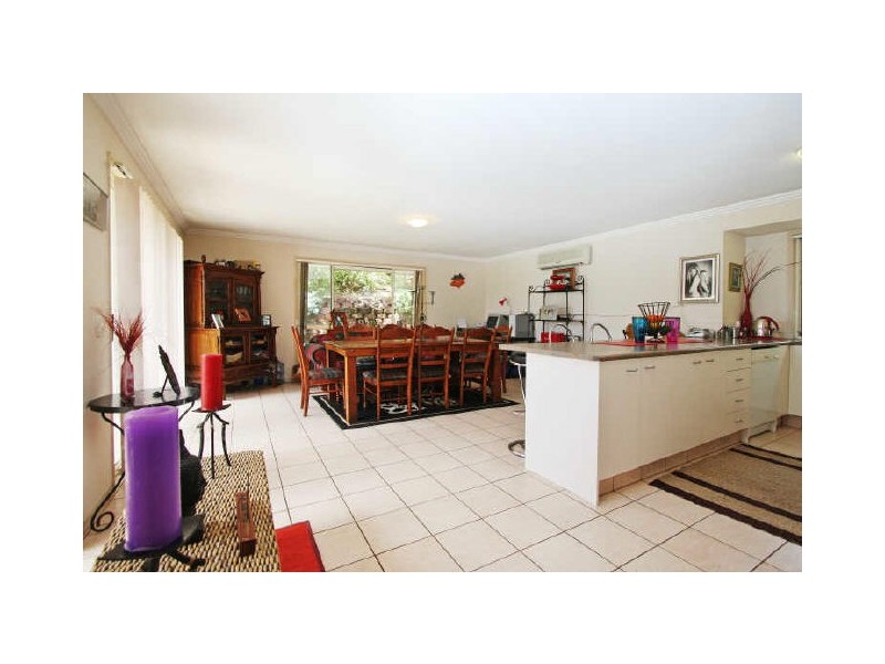 4 Humberside Close, Mudgeeraba QLD 4213