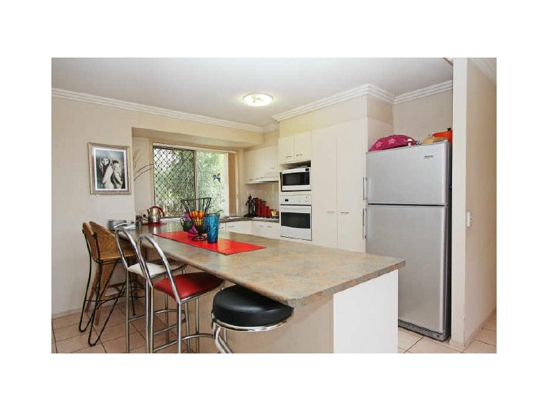 4 Humberside Close, Mudgeeraba QLD 4213
