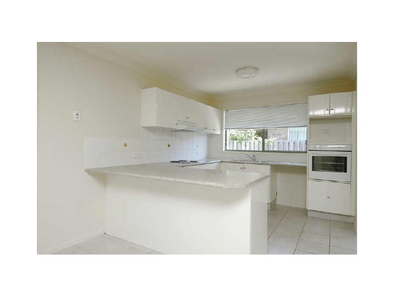 8 Tolai Ct, Mudgeeraba QLD 4213