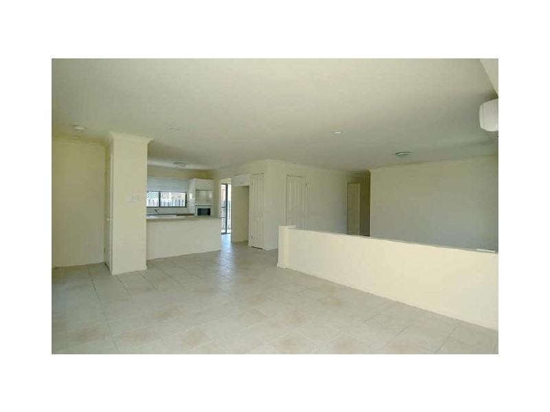 8 Tolai Ct, Mudgeeraba QLD 4213