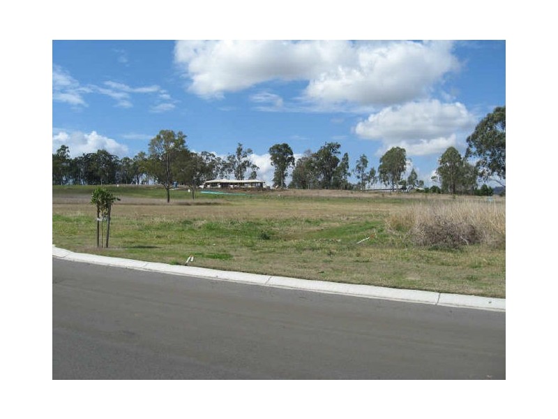 11 Sunset Drive, Beaudesert QLD 4285