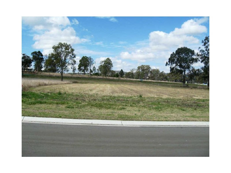 11 Sunset Drive, Beaudesert QLD 4285