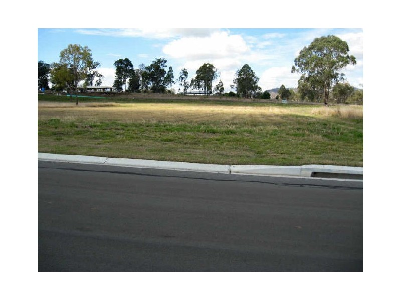 11 Sunset Drive, Beaudesert QLD 4285
