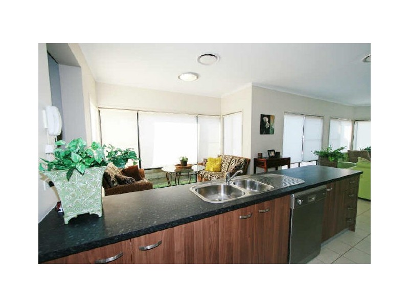 14 Campelles Avenue, Varsity Lakes QLD 4227