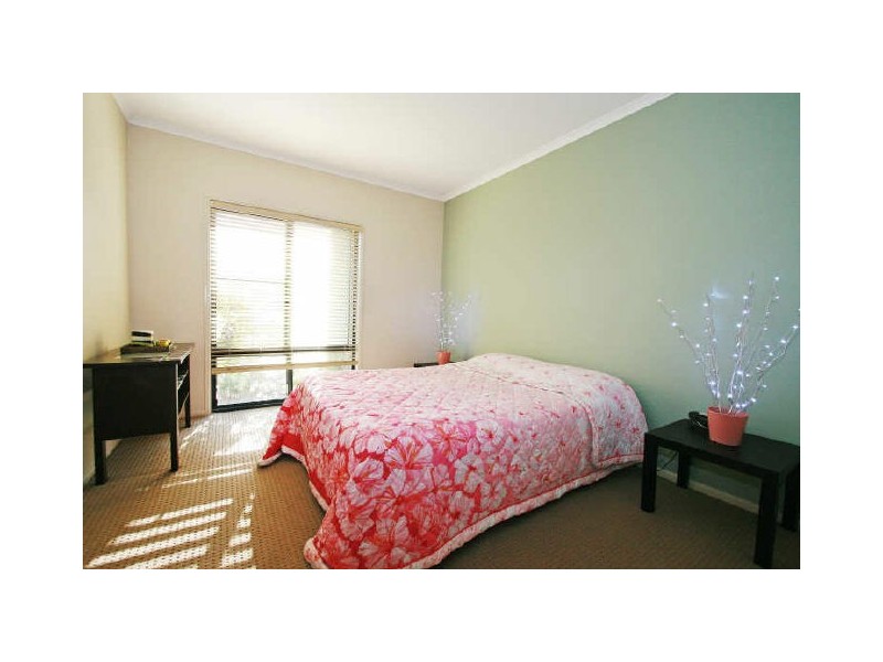 14 Campelles Avenue, Varsity Lakes QLD 4227