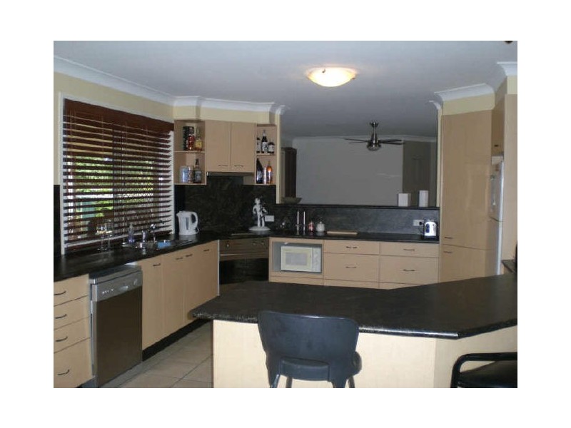 12 Conadilly Ct, Carrara QLD 4211