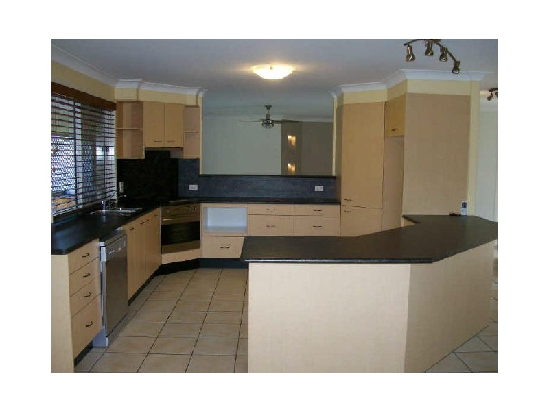 12 Conadilly Ct, Carrara QLD 4211