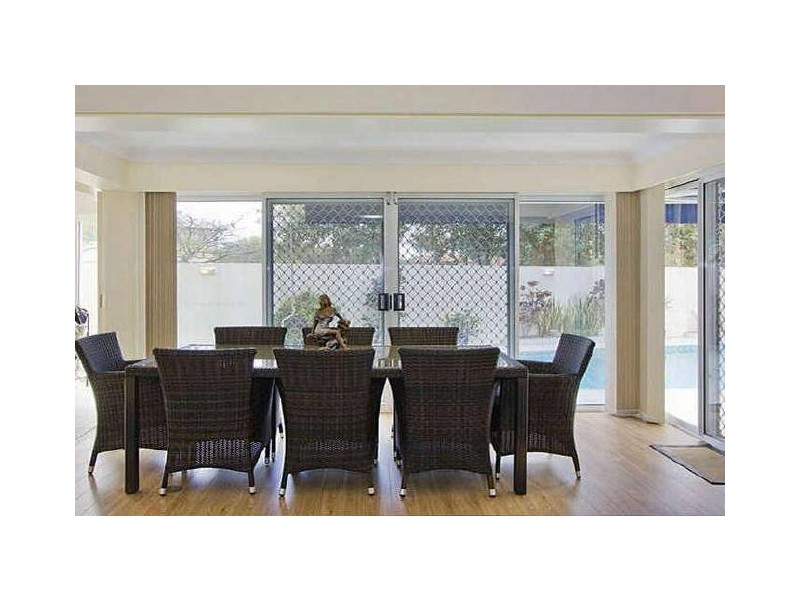 50 Santa Cruz Boulevard, Clear Island Waters QLD 4226