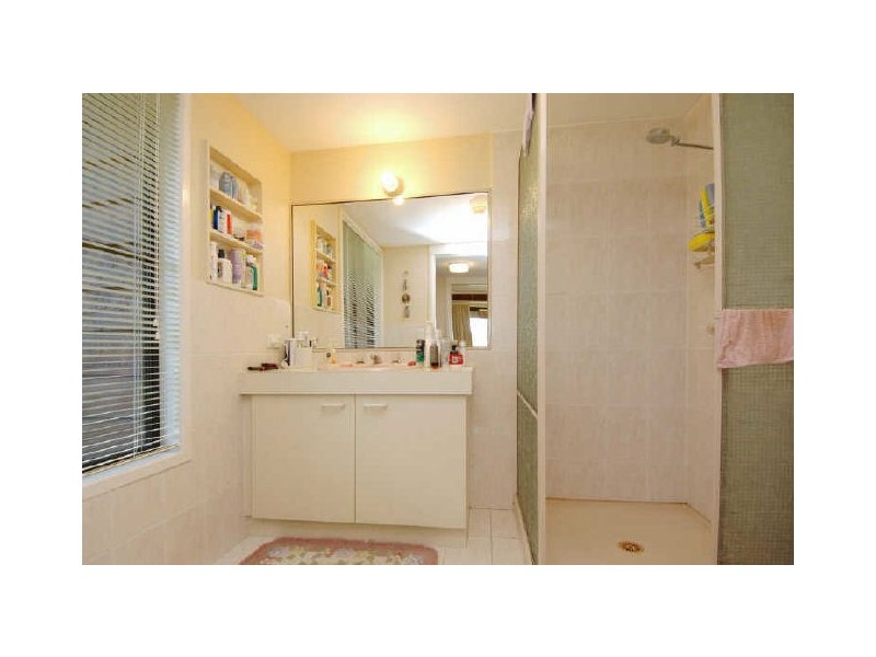 25 Summerhill Ct, Mudgeeraba QLD 4213