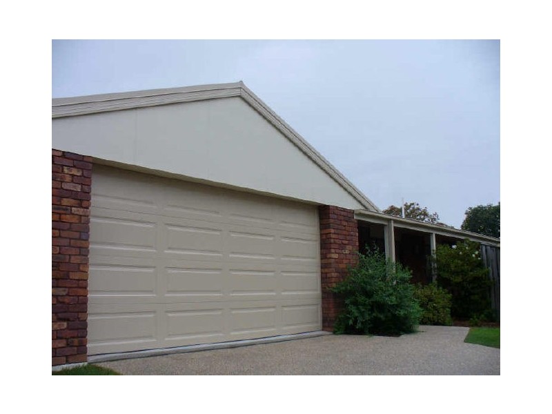 5 Penda Court, Merrimac QLD 4226