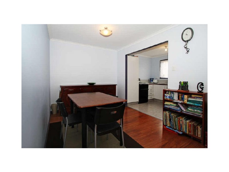 1/5 Greenlands Dr, Varsity Lakes QLD 4227