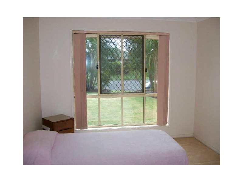 45 Warbler Pde, Varsity Lakes QLD 4227