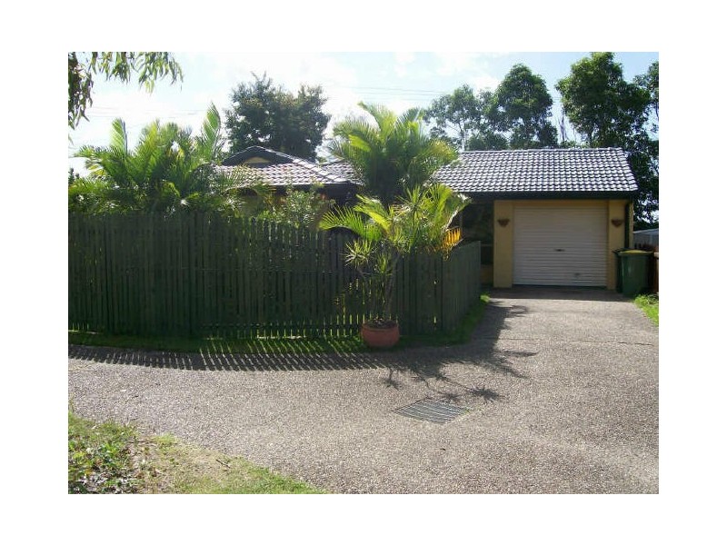 6 Crelga Ct, Merrimac QLD 4226