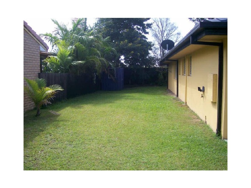 6 Crelga Ct, Merrimac QLD 4226