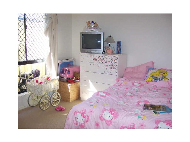 24 Castello Street, Varsity Lakes QLD 4227