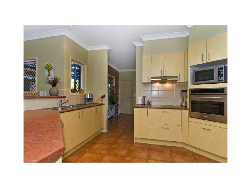 14 Nepean Drive, Varsity Lakes QLD 4227