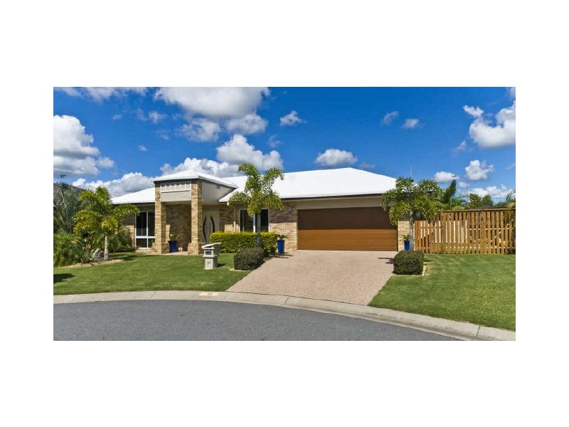 14 Nepean Drive, Varsity Lakes QLD 4227