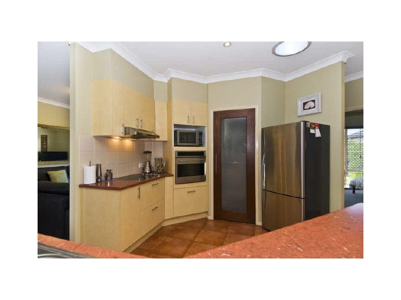 14 Nepean Drive, Varsity Lakes QLD 4227