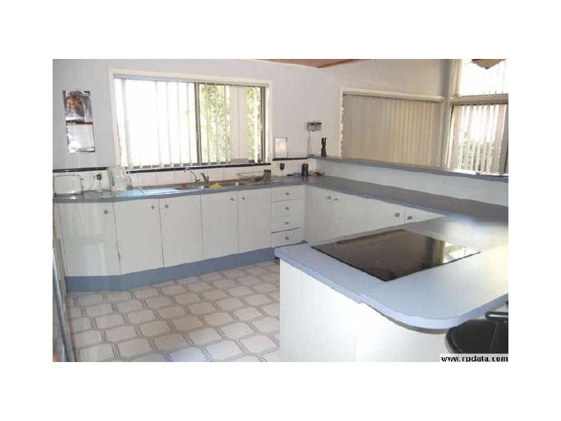 2 Miling Ct, Robina QLD 4226
