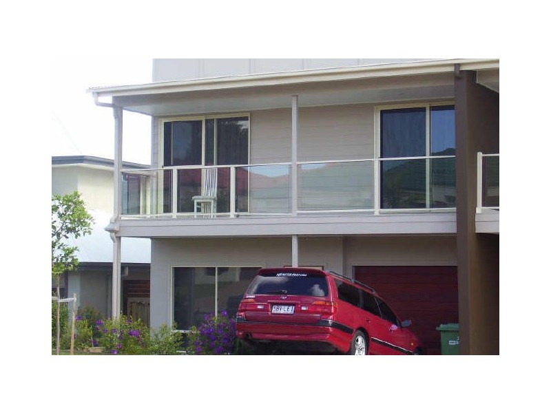 Varsity Lakes QLD 4227