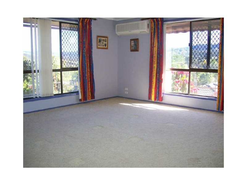 4 Equinox Ct, Mudgeeraba QLD 4213