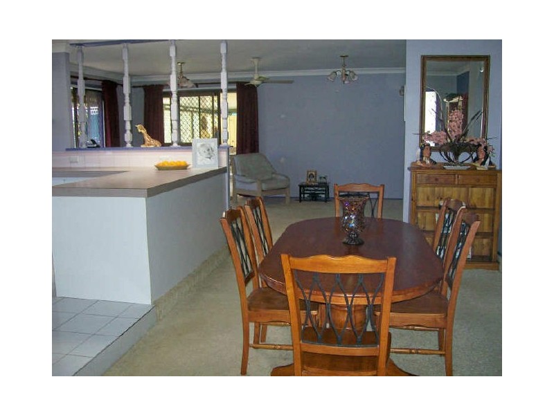 4 Equinox Ct, Mudgeeraba QLD 4213