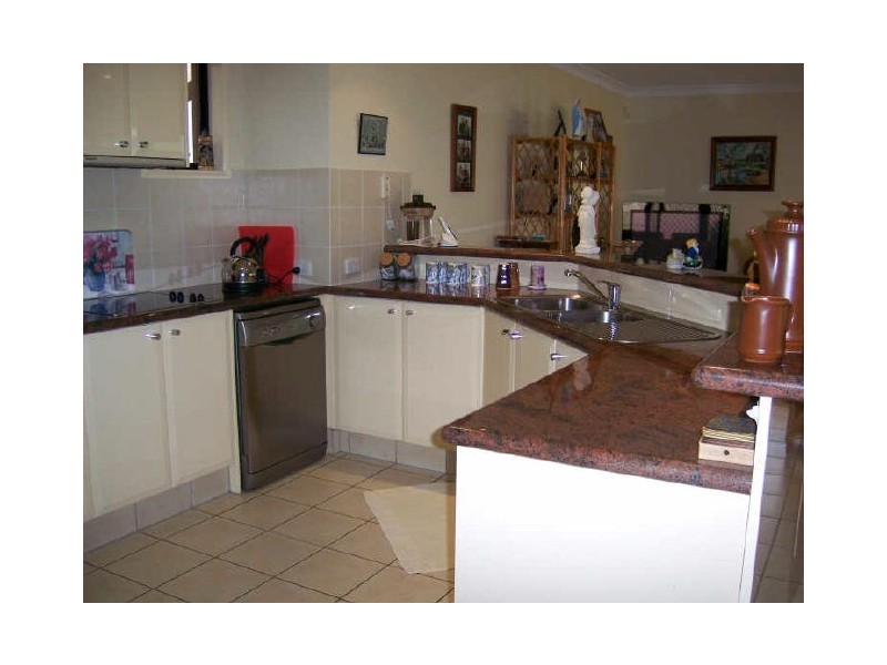 33 Straite Drive, Robina QLD 4226