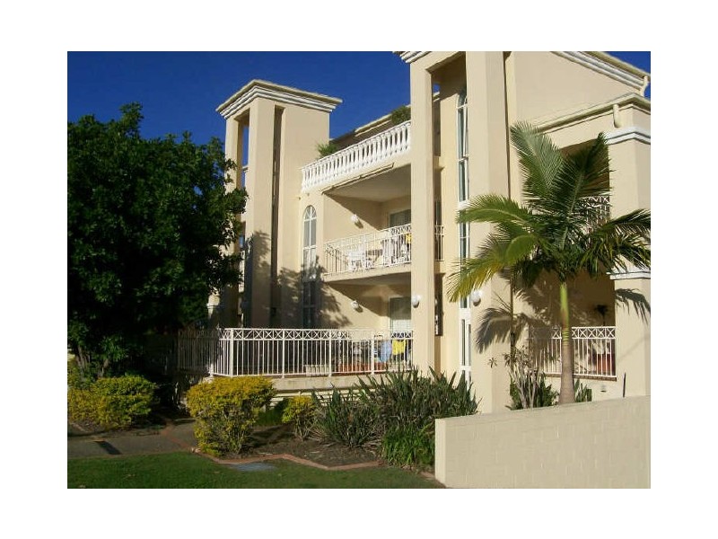 5/16 Lavarack Avenue, Mermaid Beach QLD 4218