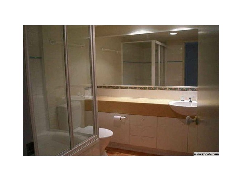 5/16 Lavarack Avenue, Mermaid Beach QLD 4218