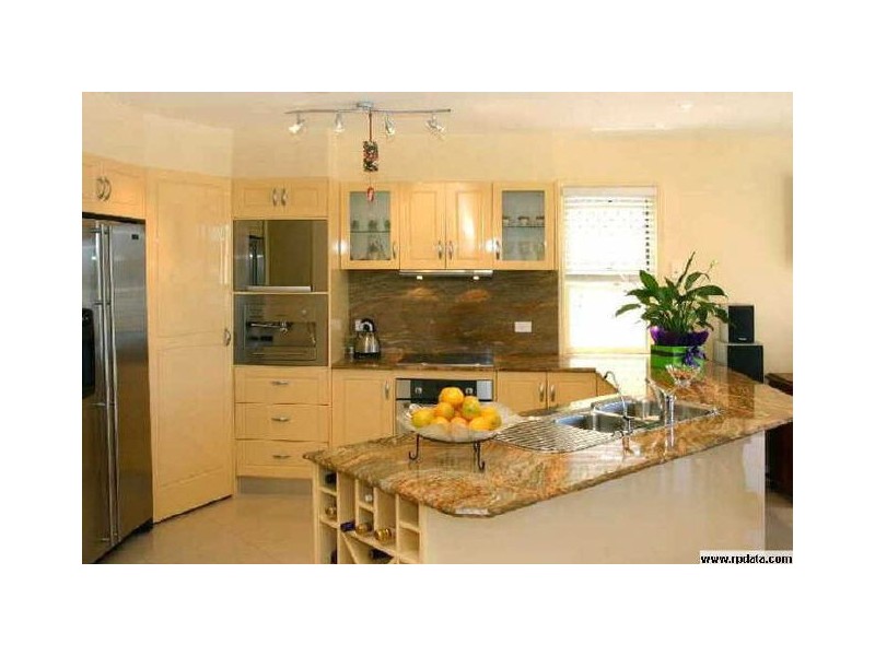 2A Ben Lexcen Place, Robina QLD 4226