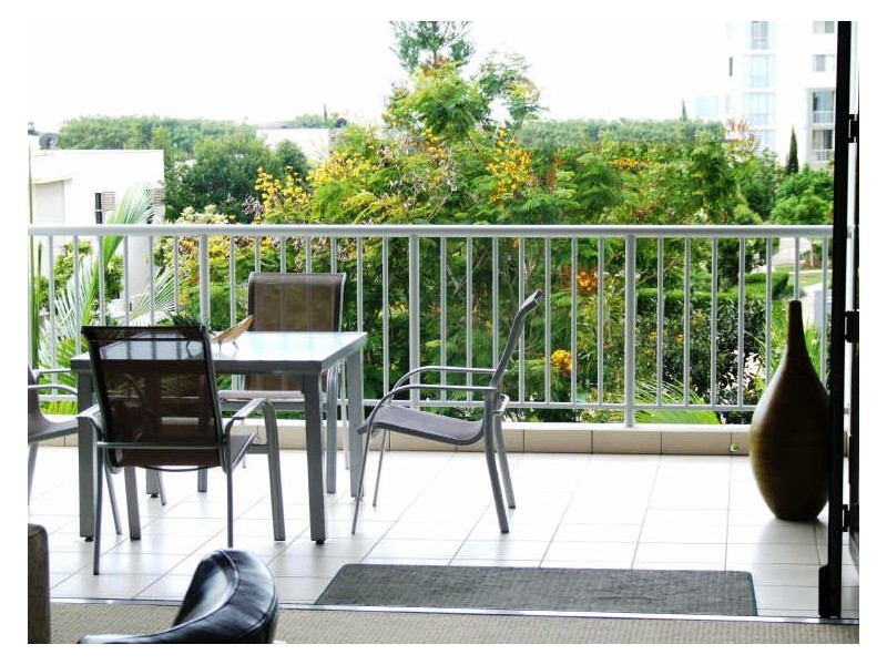 22/64 Riverwalk Avenue, Robina QLD 4226