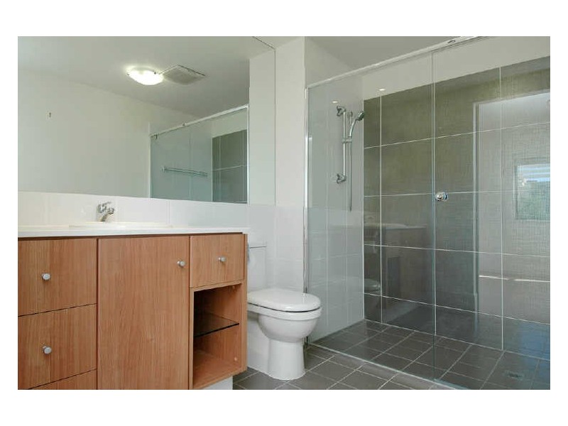 22/64 Riverwalk Avenue, Robina QLD 4226