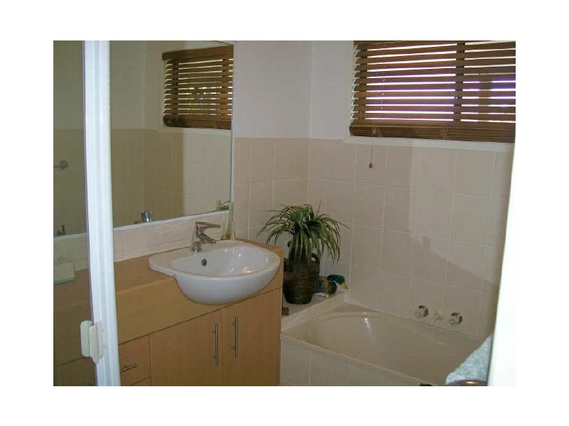 59 Bonogin Road, Mudgeeraba QLD 4213