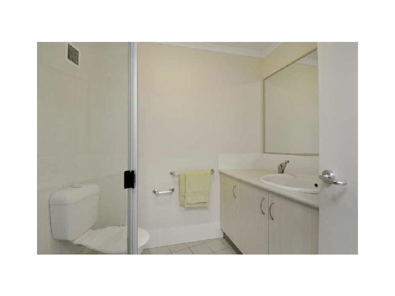 726/25 Lake Orr Drive, “Varsity Towers”, Robina QLD 4226